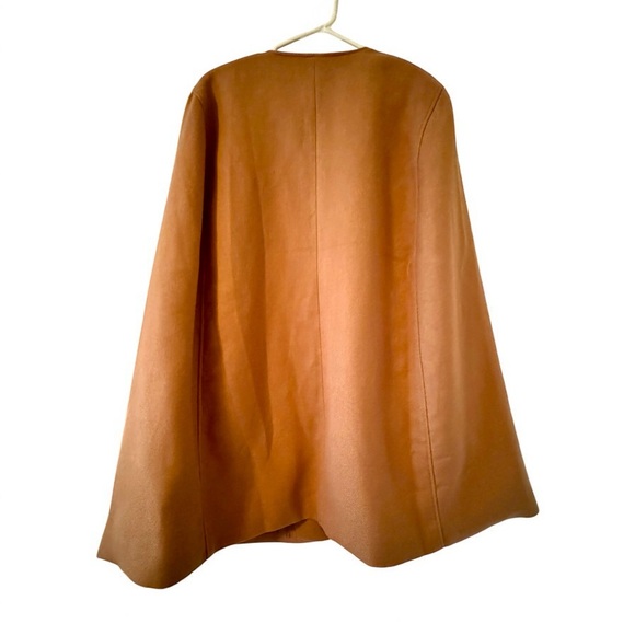 NWT ELOQUII Tan Wool Cape / Pancho Size 18/20 - Picture 3 of 3